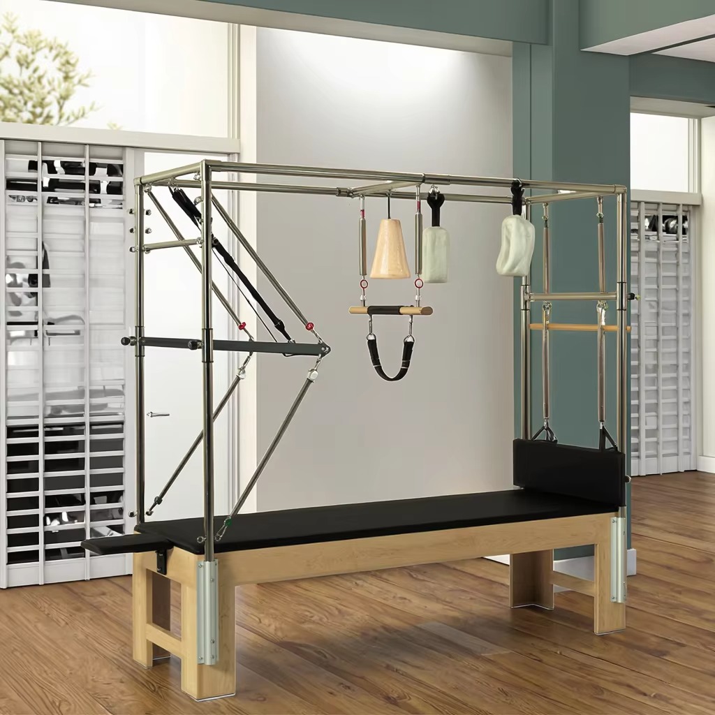 Attrezzatura Professionale per - Pilates Is Yoga recensione e prezzo